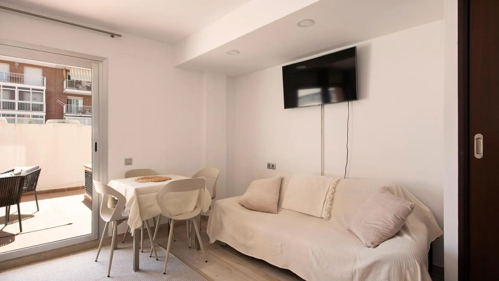 Aparthotel Centric Castelldefels
