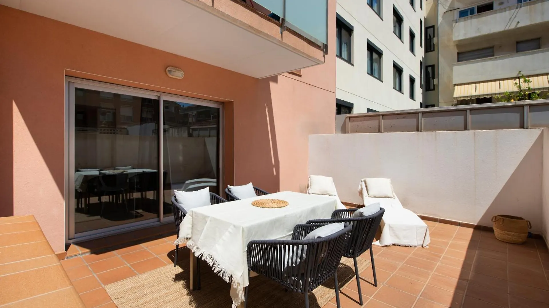 ApartHotel Centric Castelldefels